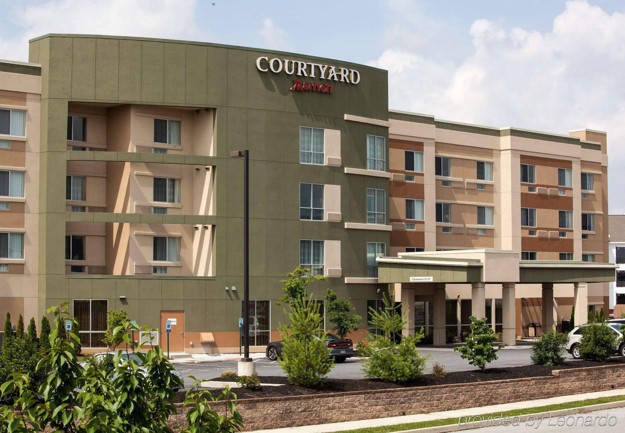 מלון Courtyard By Marriott יורק מראה חיצוני תמונה