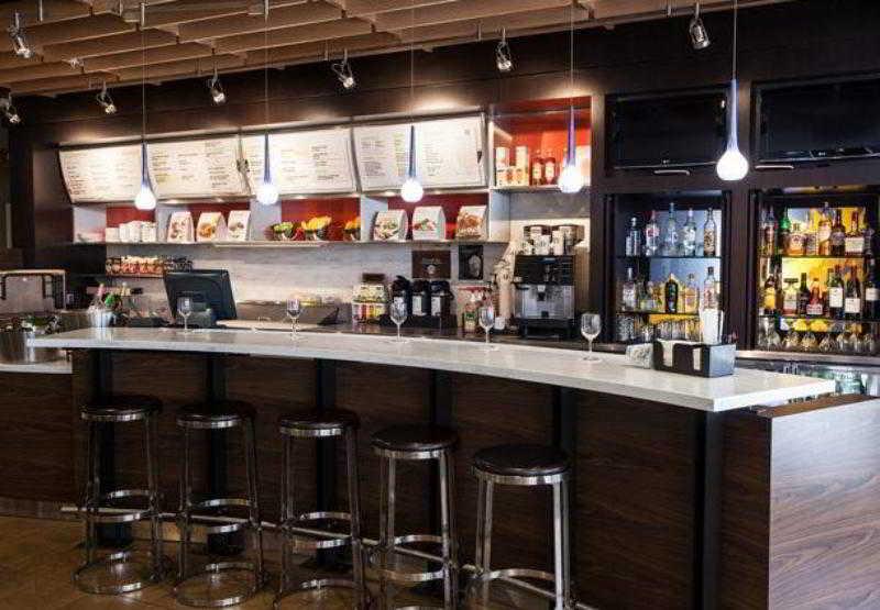 מלון Courtyard By Marriott יורק מראה חיצוני תמונה