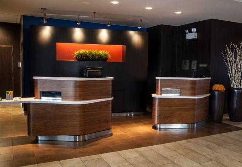 מלון Courtyard By Marriott יורק מראה חיצוני תמונה