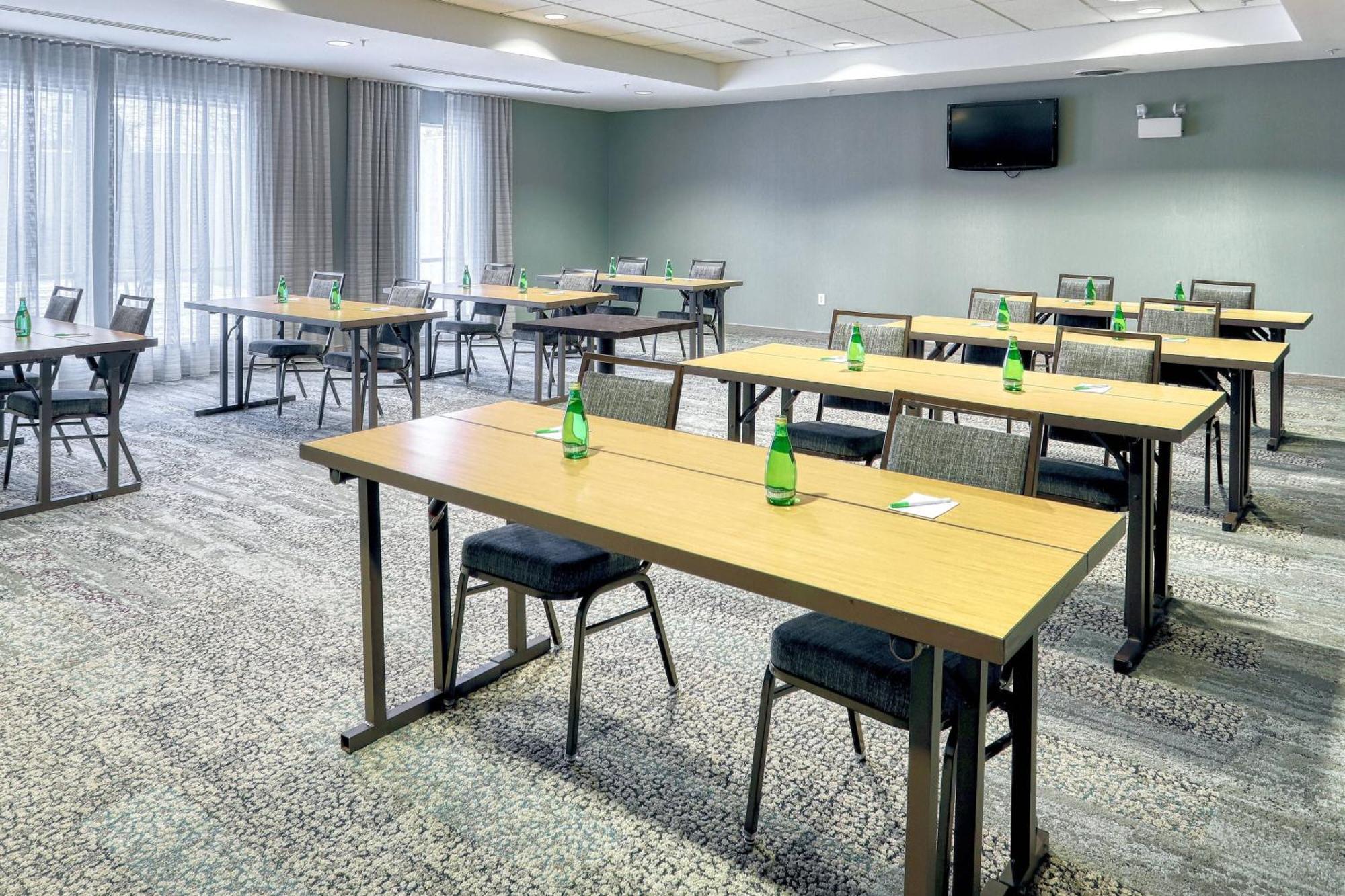 מלון Courtyard By Marriott יורק מראה חיצוני תמונה